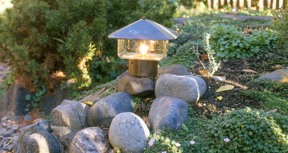 Home - Coe StudiosCoe Studios | Outdoor lighting for gardens, walkways ...